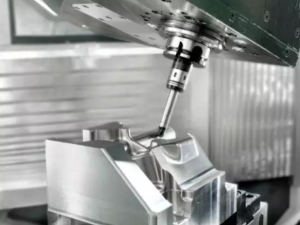 沖壓模具之保護(hù)鉆頭三部曲