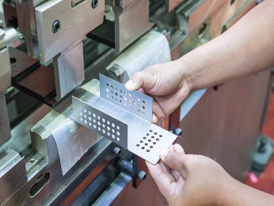 五金沖壓廠來料加工的業(yè)務(wù)流程怎么走？-沖壓加工