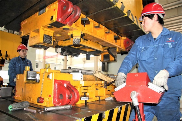 精密五金沖壓廠，市場機(jī)遇與競爭分析