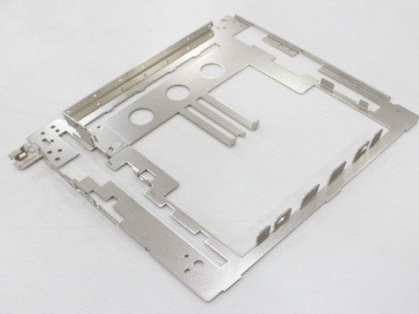 如何降低沖壓模具加工件的表面凹凸？