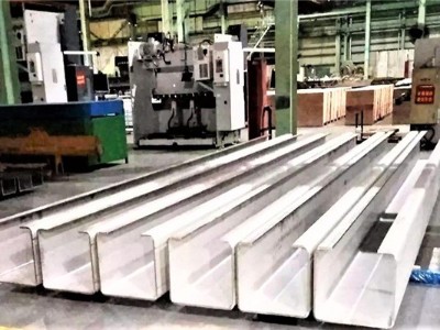 中厚板機(jī)械配件加工廠-鋼板成型設(shè)備全