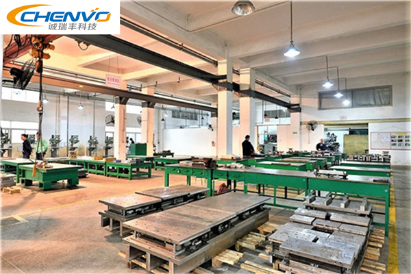 五金沖壓模具制造-組裝